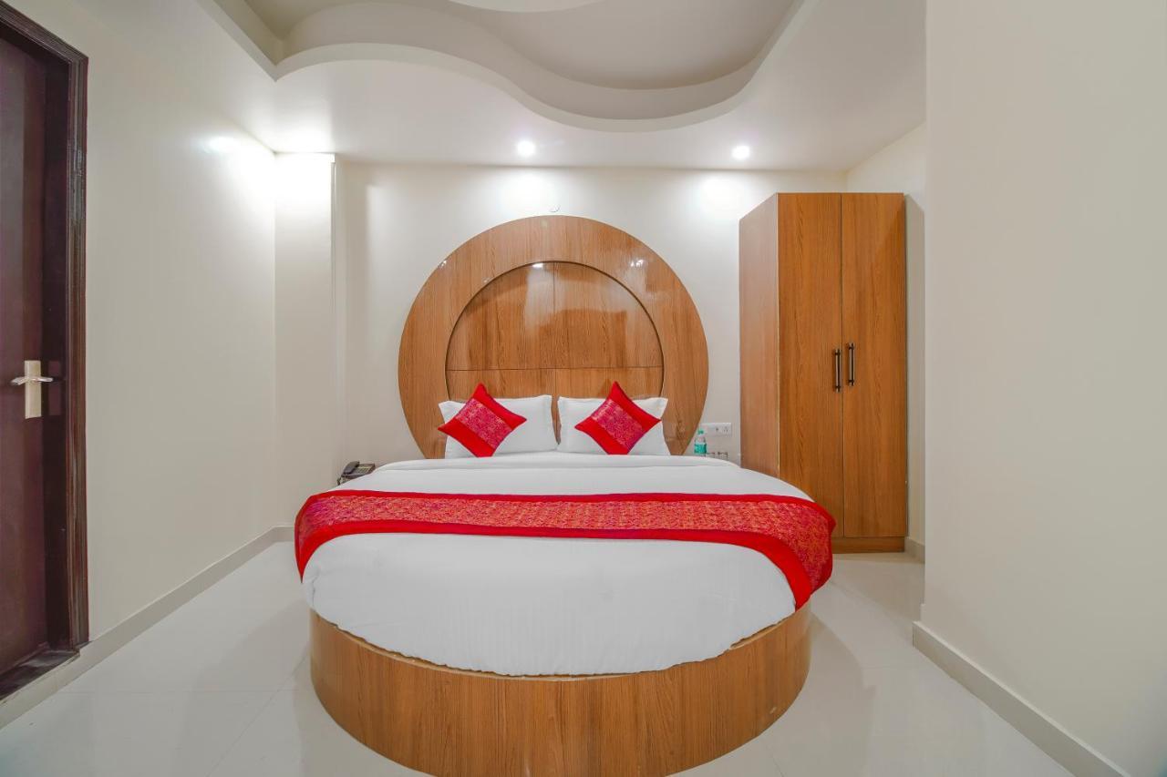Hotel Classic Plaza At Delhi Airport نيودلهي المظهر الخارجي الصورة