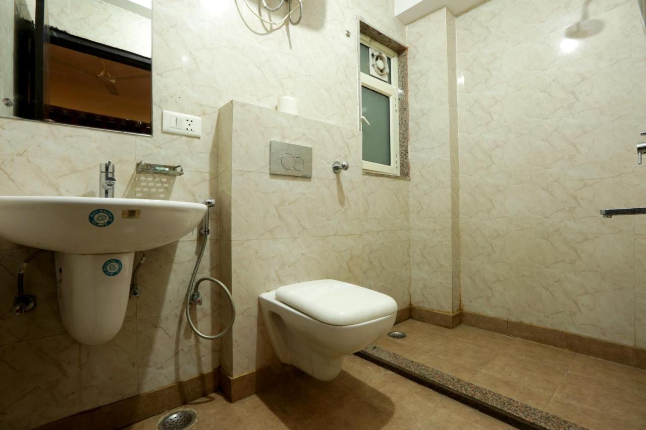 Hotel Classic Plaza At Delhi Airport نيودلهي المظهر الخارجي الصورة