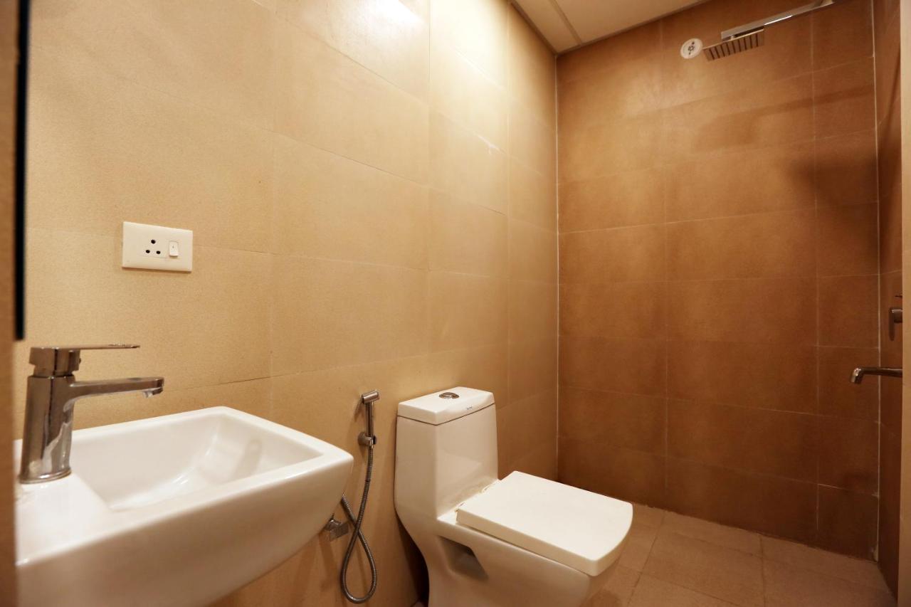 Hotel Classic Plaza At Delhi Airport نيودلهي المظهر الخارجي الصورة